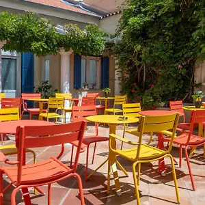 Hotel De La Fontaine, Nice