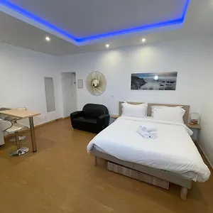 Akantha Aparthotel