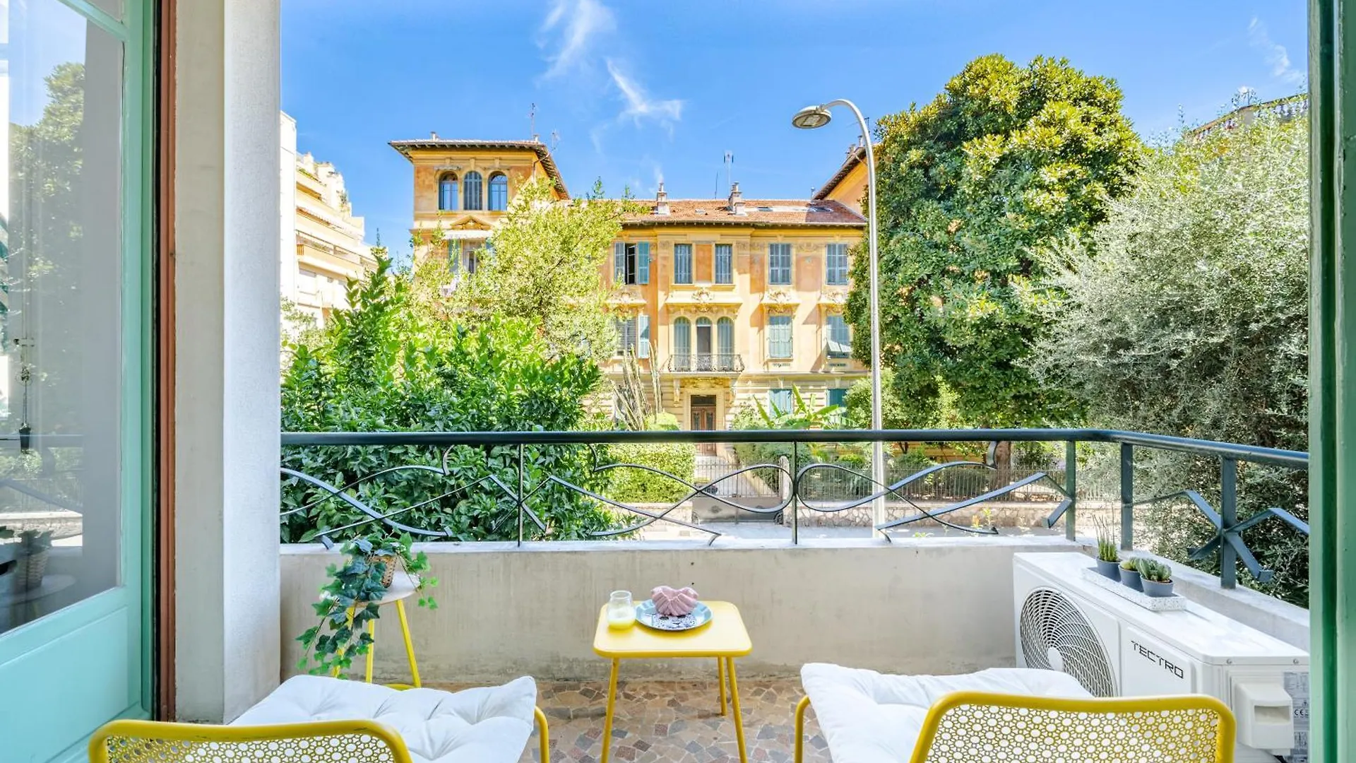 Apartmán Charmant 2P Au Coeur De Nice